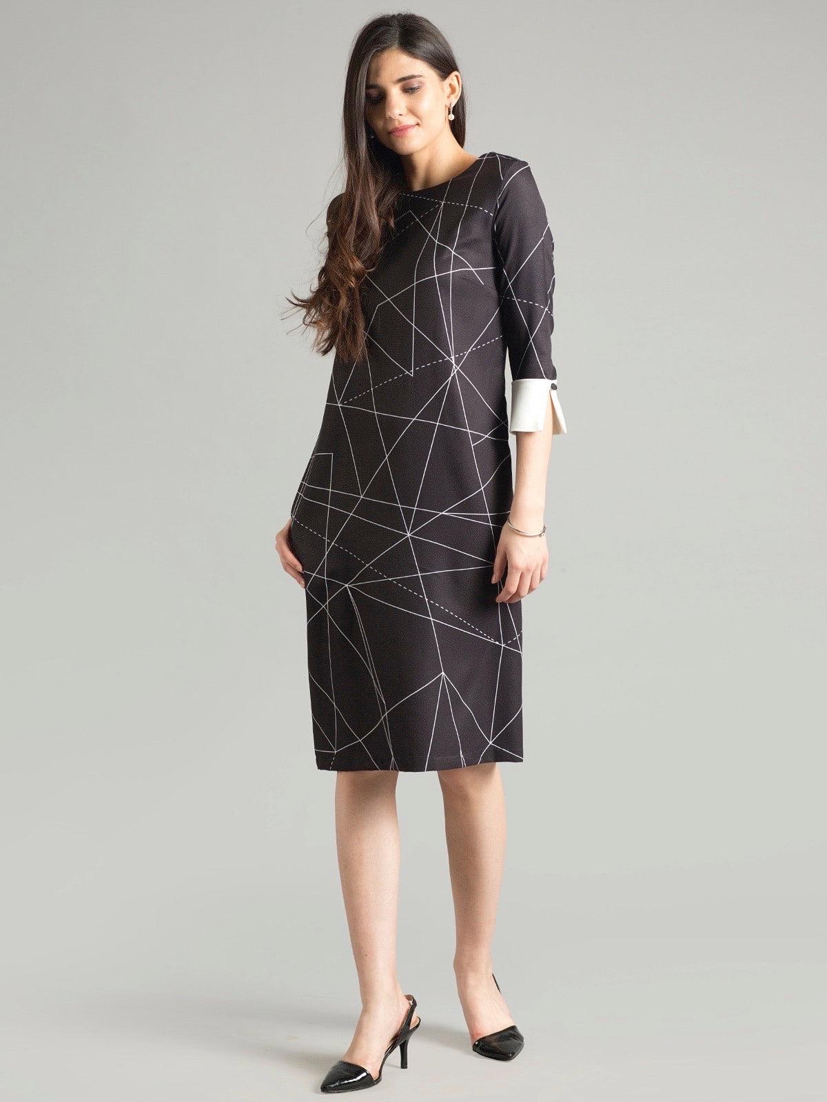 Quarter Sleeve Geometric Print Shift Dress - Black & White| Formal Dresses